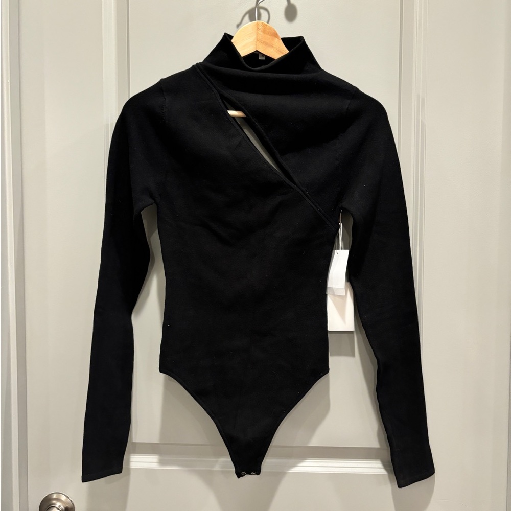 NWT Good American Asymmetrical Bodysuit in Black